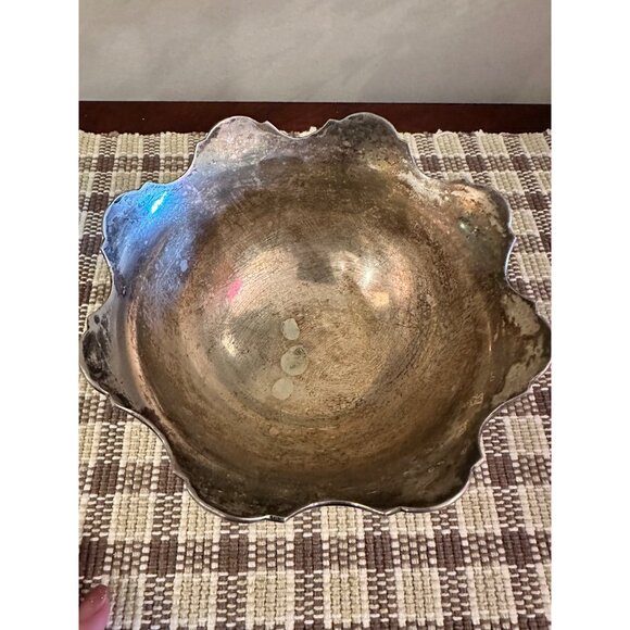 Vintage Repousse Ornate Silverplate Bowl With Floral Detailing - Picture 5 of 9